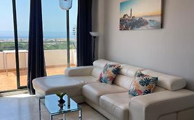 Apartamento en Nerja con vistas al Mar.